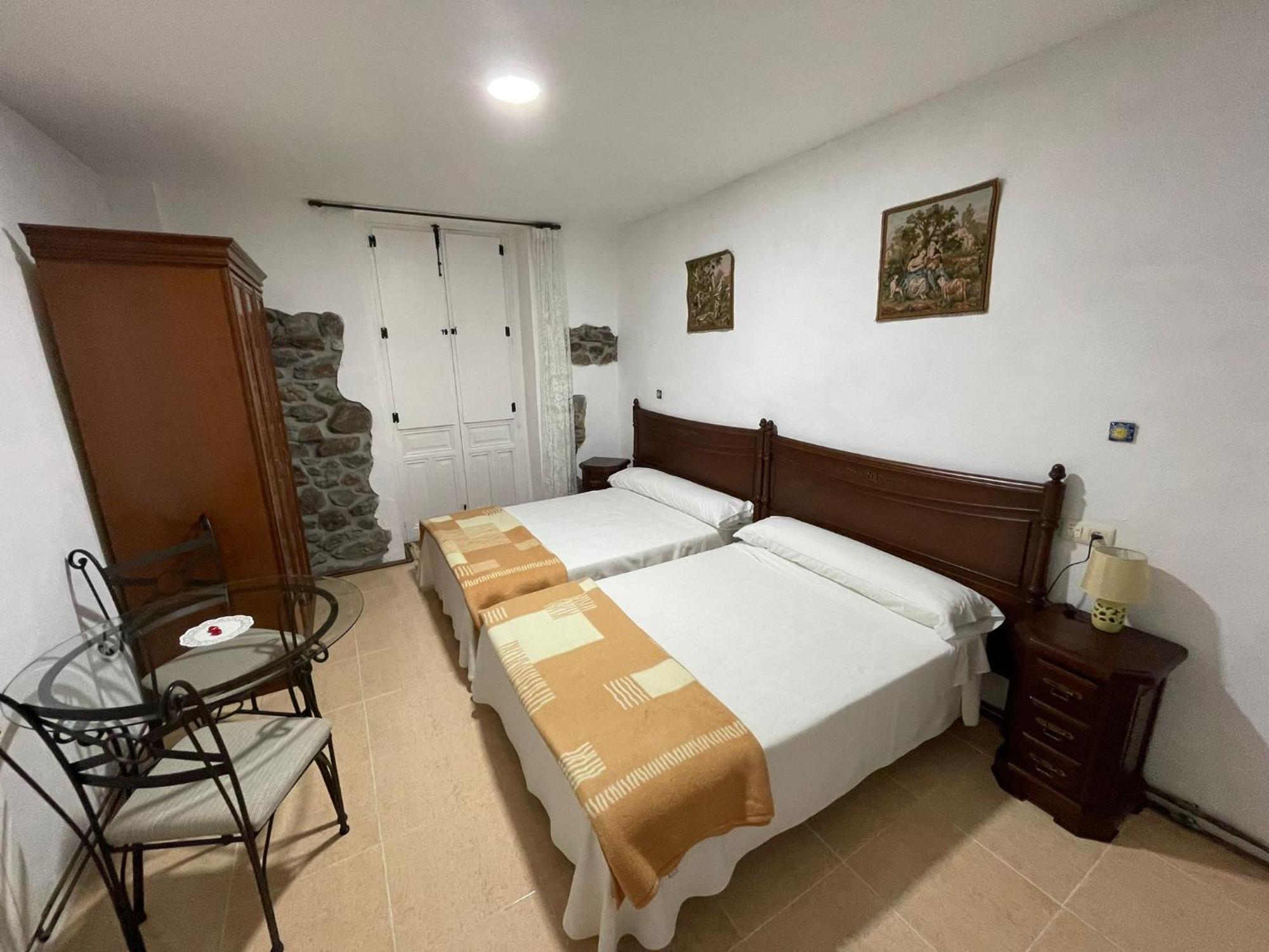 Hotel El Nuevo Semellon Aceptamos Mascotas Tineo Buitenkant foto