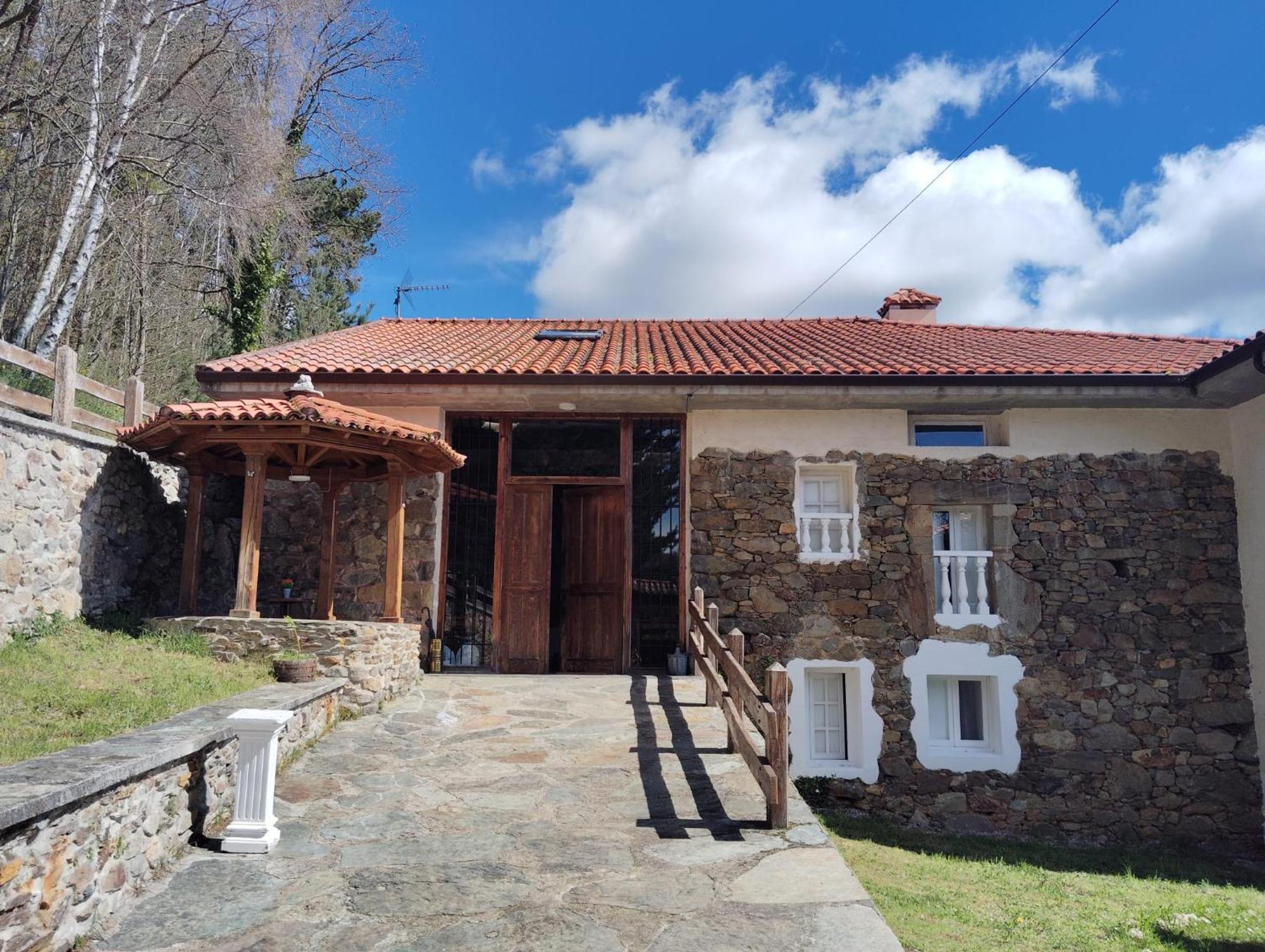 Hotel El Nuevo Semellon Aceptamos Mascotas Tineo Buitenkant foto